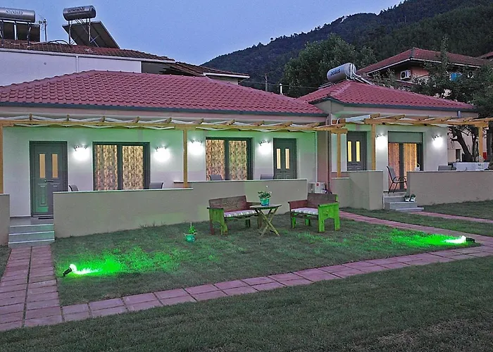 Annmari Hotel *