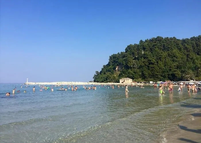 Annmari Hotel
