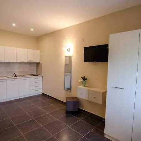 Annmari سكالا بوتامياس