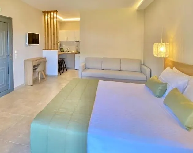 Annmari Hotel